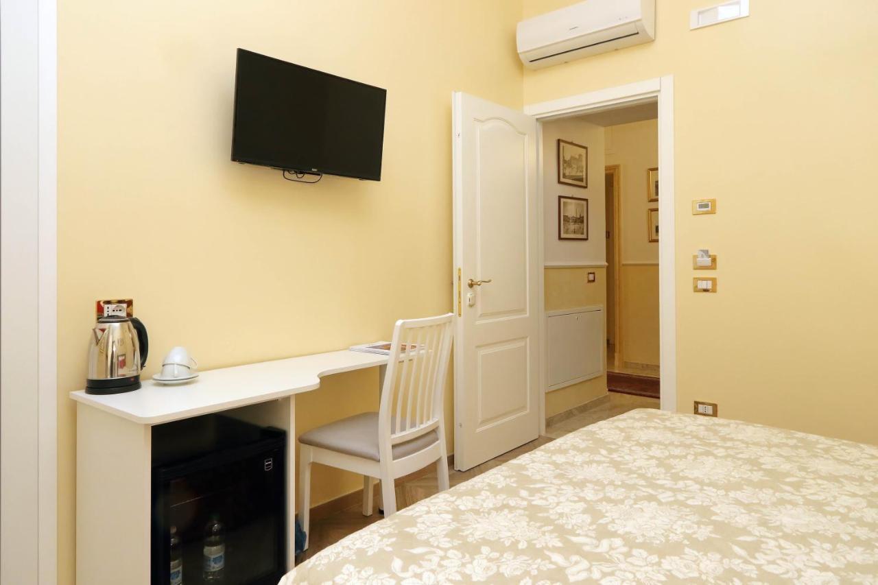 Fancy Guesthouse Vatican โรม ภายนอก รูปภาพ