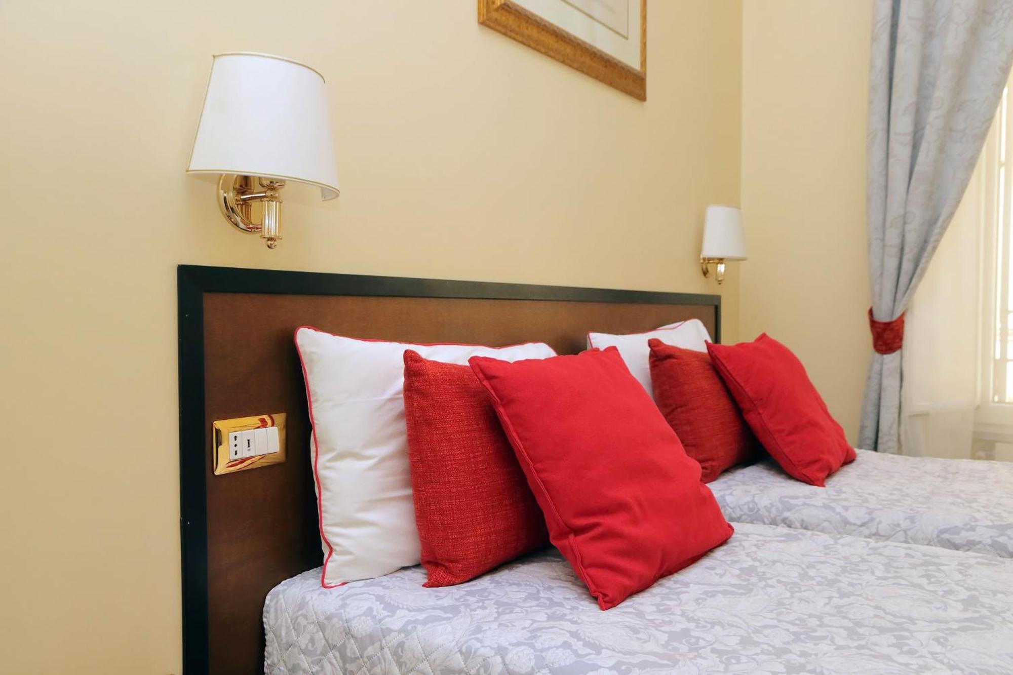 Fancy Guesthouse Vatican โรม ภายนอก รูปภาพ